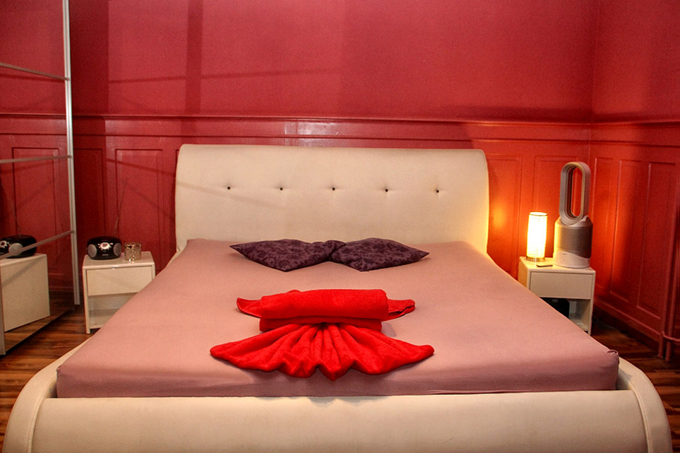 Beauty Latinas - Erotic Massage in Zurich, Switzerland - Photo 12