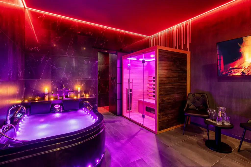 Erotic massage GIF — FOX Club